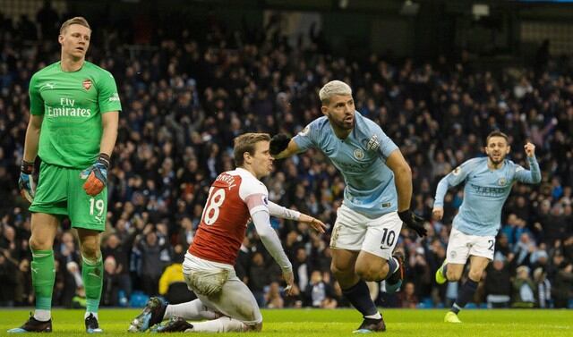 Sergio Agüero anotó GOLAZO de palomita en 46 segundos a Arsenal por Premier League
