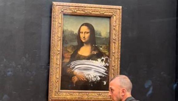 El cuadro de Leonardo da Vinci sufrió un nuevo ataque en el Louvre. (Foto: @MSERGIO_)