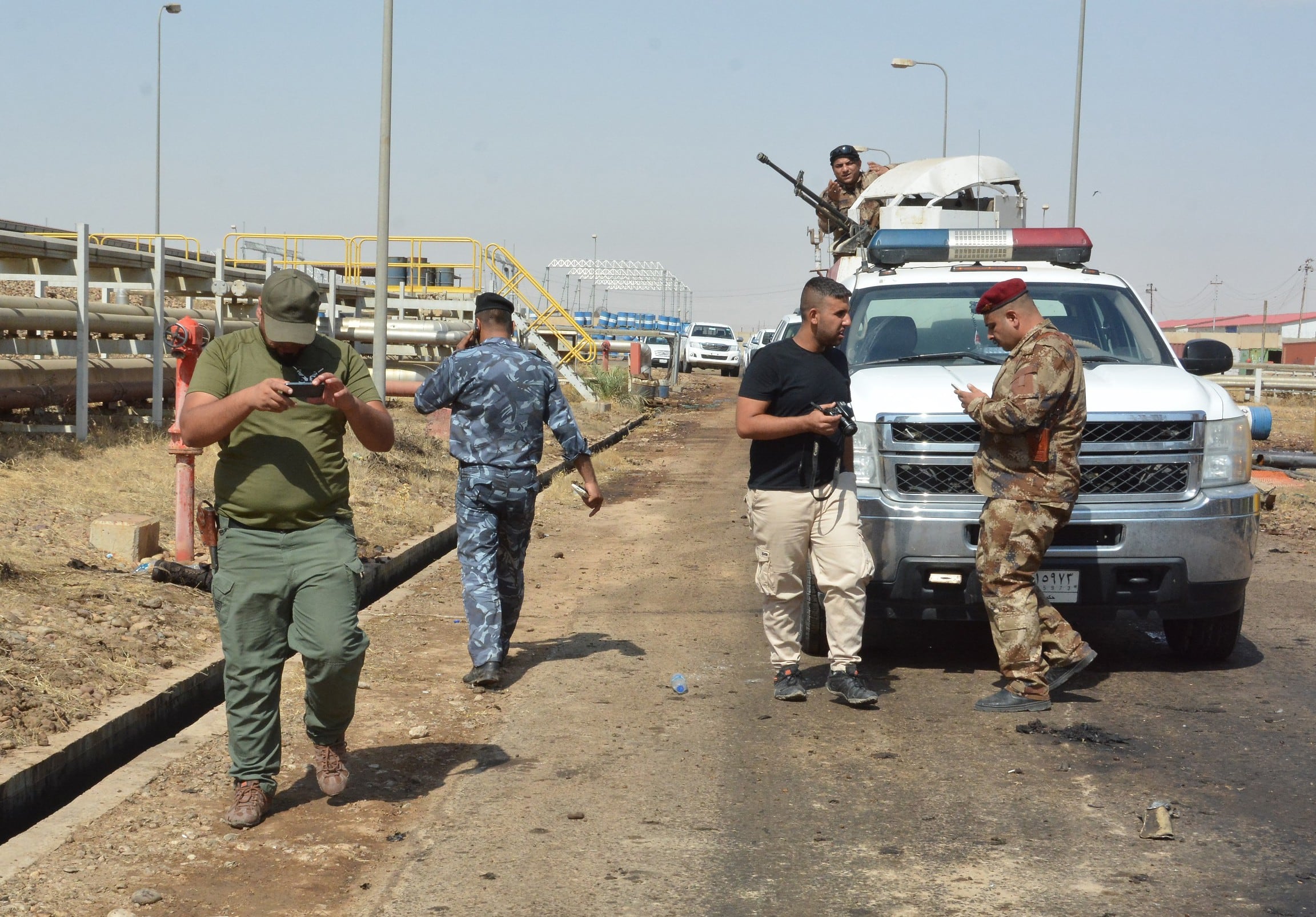 Fueron tres personas las que atacaron la central eléctrica al norte de Bagdad.