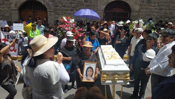 Ayacucho: Familiares y amigos exigieron justicia para Lisbeth (GEC)