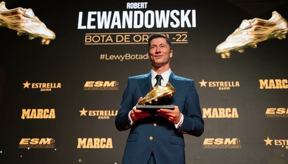 Robert Lewandowski fue el ganador de la Bota de Oro 2021-22. (Foto: EFE)