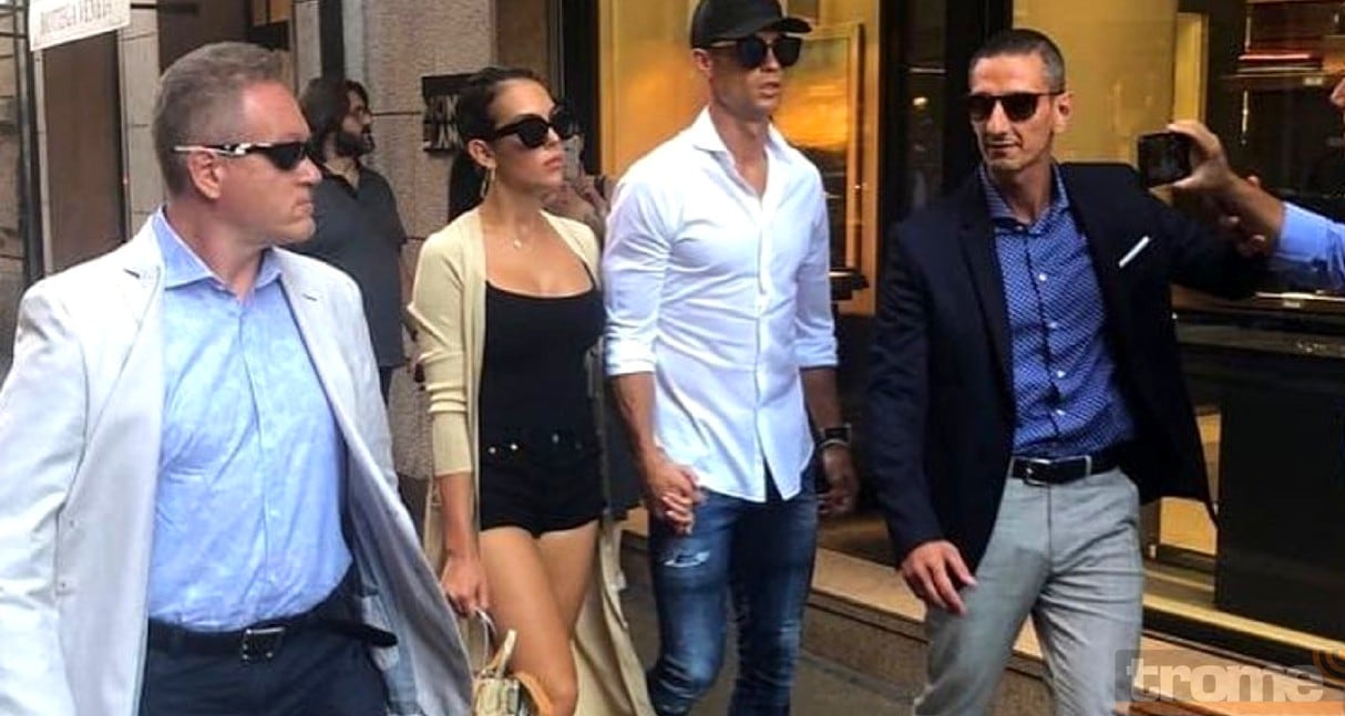 Cristiano Ronaldo sorprendió a sus seguidores visitando lujosas tiendas en un boulevard de Milán