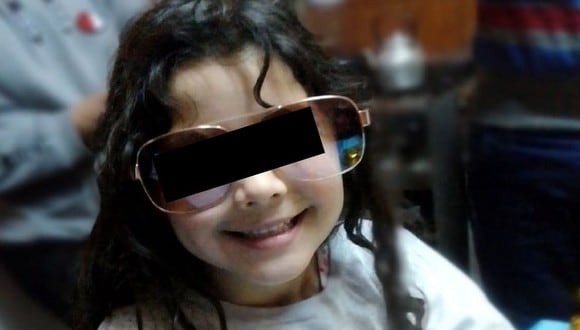 Danae Olguín era una niña sana que falleció en enero pasado, los padres denuncian que los médicos jamás le hicieron caso. (Foto: Facebook Karen Baldobino)