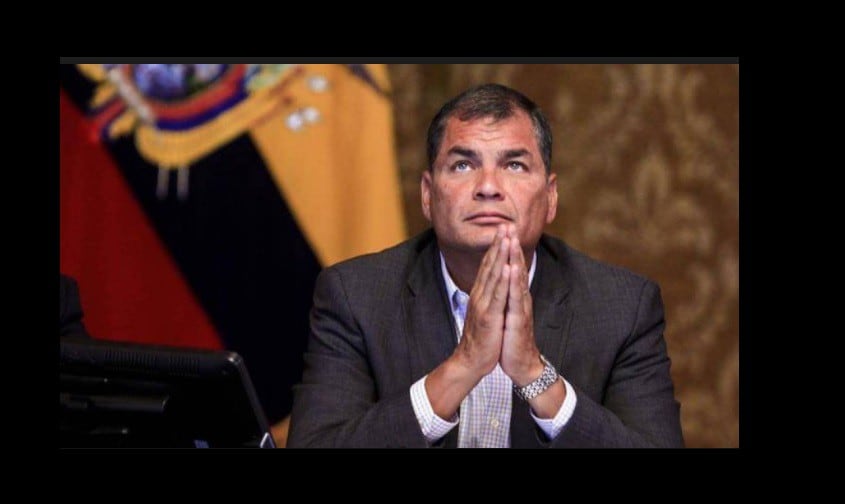 Expresidente de Ecuador es criticado en redes sociales