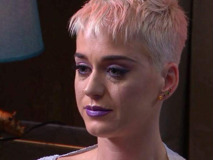 Katy Perry confesó que pensó en quitarse la vida.