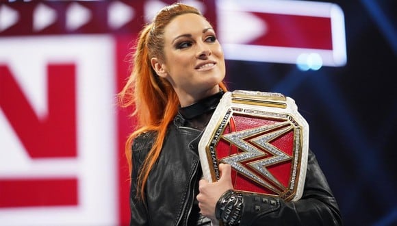 La campeona Becky Lynch firmó un lucrativo contrato con WWE. (Redes sociales WWE)