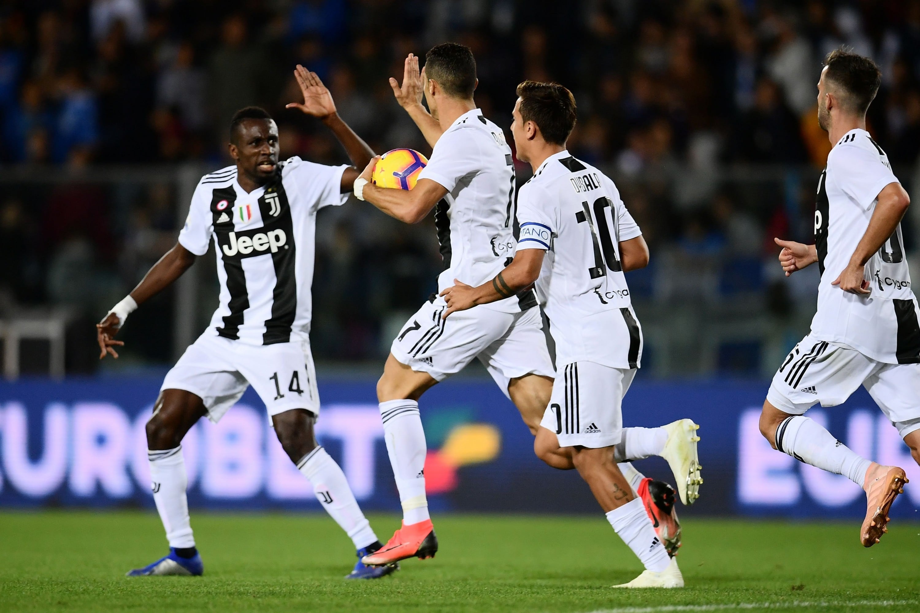 Cristiano Ronaldo vuelve a ser el héroe de la Juventus en la Serie A