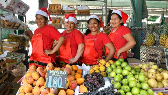 Divertidas y guerreras, así son estas mamás emprendedoras de Lima Este. Foto: Mercado Tierra Prometida.