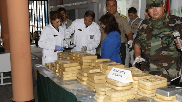Boliviano cae con 285 kilos de coca en Puno.