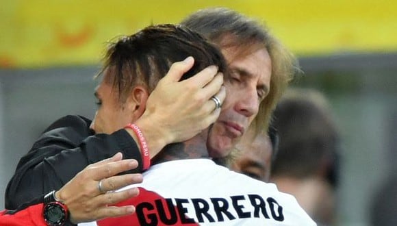 Gareca se pronunció sobre la ausencia de Paolo Guerrero en la Copa América 2021. (Foto: AFP)