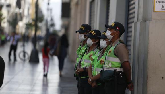 En un estado de emergencia interviene la Policía Nacional del Perú y las Fuerzas Armadas para controlar el orden público y seguridad nacional (Foto: Renato Pajuelo / Andina)