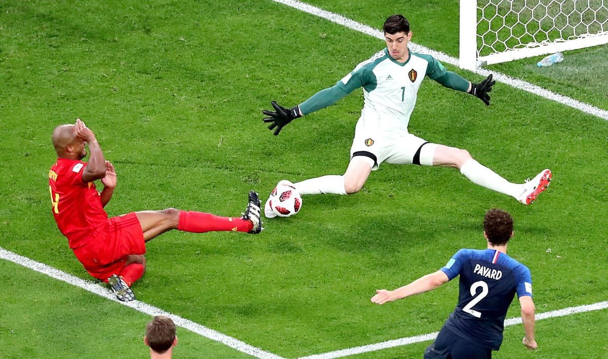 Francia vs Bélgica: Courtois y su reacción felina que evitó el gol de Pavard por Rusia 2018 | VIDEO
