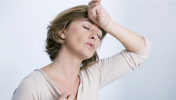Evite los malestares de la menopausia con alimentación saludable.