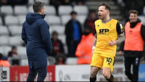 Chris Maguire le gritó el gol en la cara a su extécnico. Foto: BBC.