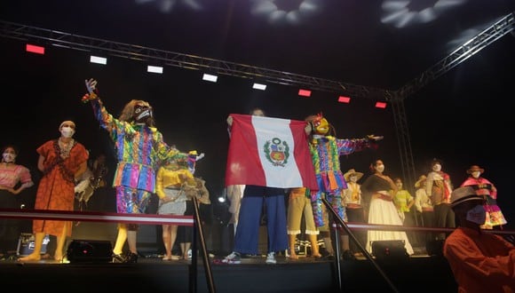 Evento cultural al aire libre “Serenata al Bicentenario del Perú” llegó a San Isidro. (Foto: Muni San isidro)