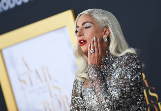 La prensa revela el precio del anillo de compromiso de Lady Gaga. | Foto: AFP