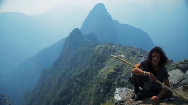 Machu Picchu logró robarle el corazón a la artista quien quedó fascinada al verlo. (Foto: Captura de YouTube)