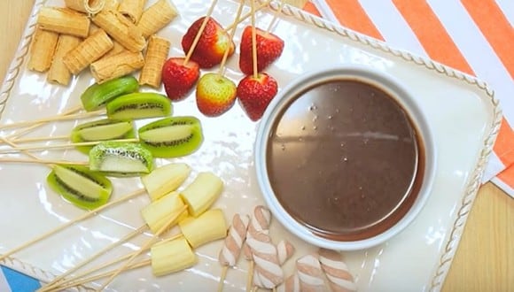 El origen del fondue de chocolate es francés. (Foto: Cucinare)