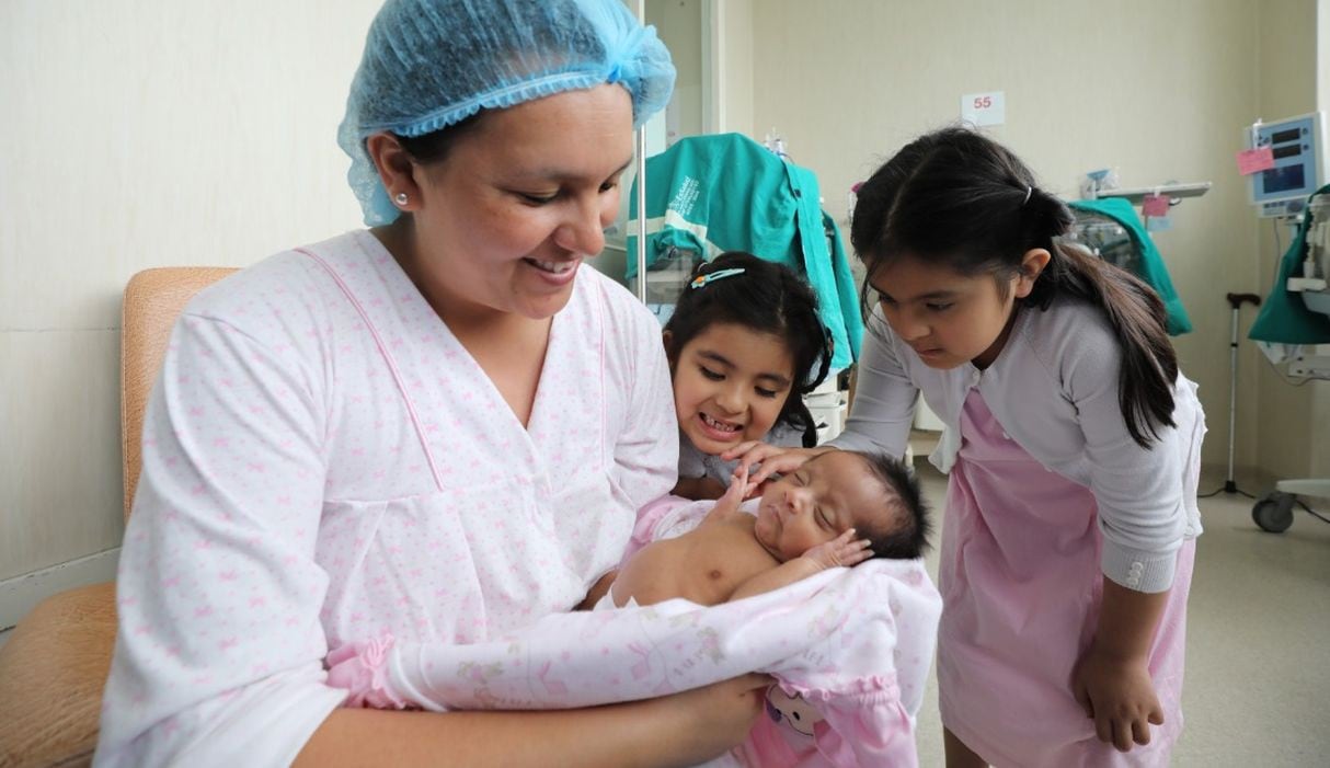 Médicos del Rebagliati salvaron a Lyannita, bebé que nació a los 6 meses y pensando solo 1 kilo. Foto: Difusión