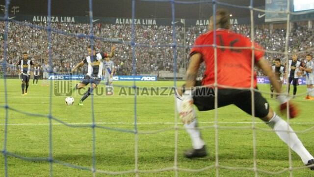 Alianza Lima ganó a Emelec en 'Noche Blanquiazul' y vuelve a vivir los goles - 1