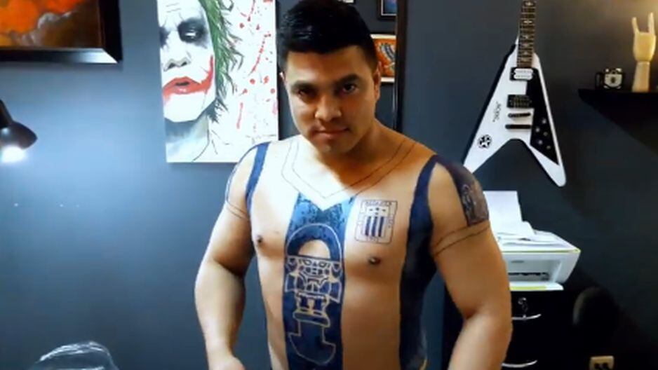Alianza Lima: Hombre se tatuó la camiseta blanquiazul y es viral en Facebook