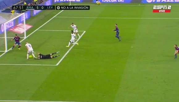 Gol de Vinicius para el 5-0 del Real Madrid vs. Levante. (Foto: Captura ESPN)