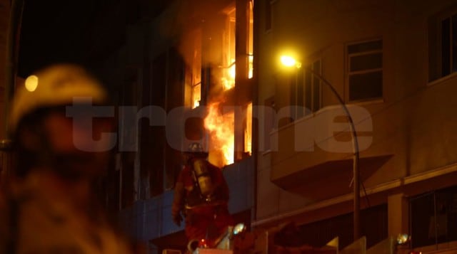 Cercado de Lima: incendio consume edificio ubicado en jirón Caylloma y avenida Nicolás de Piérola (Foto: Gian Ávila)