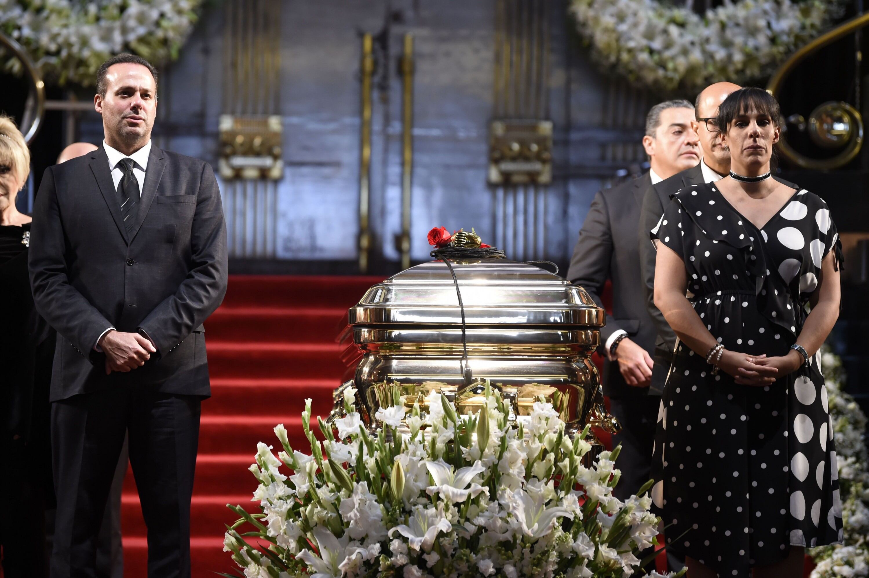 José José: cenizas del cantante fueron sepultadas en México junto a restos de su madre y abuela