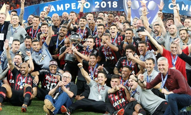 Paranaense campeón de la Copa Sudamericana: Venció 4-3 a Junior en tanda de penales