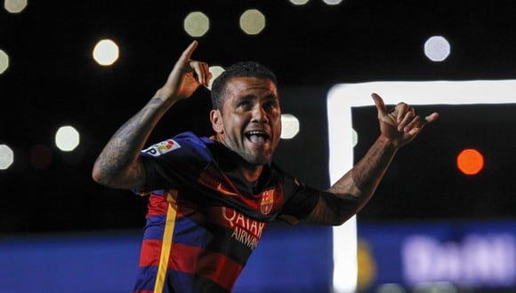 Dani Alves suena como posible refuerzo de Barcelona. (Foto: AFP)