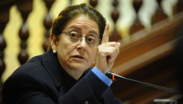 Fujimorista Lourdes Alcorta minimizó la postulación de acciopopulista Yonhy Lescano a la Presidencia del Congreso de la República.