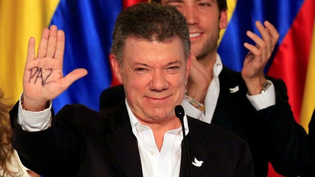 El presidente de Colombia, Juan Manuel Santos, fue reconocido con el Nobel de la Paz por sus esfuerzos para acabar con una guerra civil de más de medio siglo que se cobró la vida de más de 200.000 colombianos. (FOTOS: Agencias)
