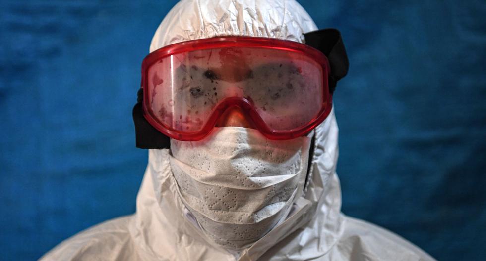 Imagen referencial. La OMS, ya criticada por haber tardado en aconsejar el uso de máscaras, fue acusada de no querer admitir las pruebas que apuntan a una propagación por el aire del nuevo coronavirus. (Foto: OZAN KOSE / AFP).