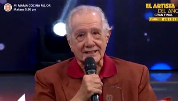 Guillermo Rossini tras recibir homenaje en “El Reventonazo de la Chola”. (Foto: Captura de video América TV)