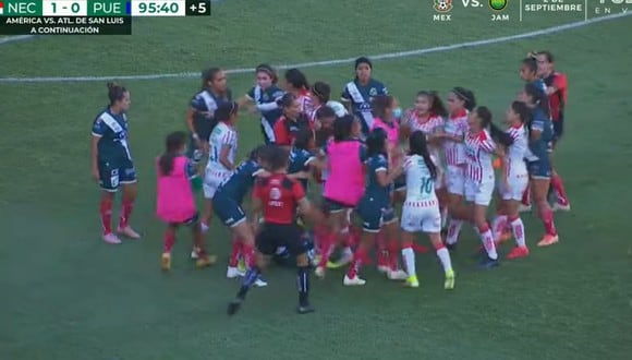 Batalla campal en fútbol femenino de México.