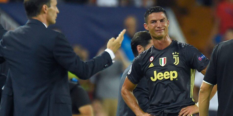 Cristiano Ronaldo salió de Mestalla llorando por la expulsión (Foto: AFP).