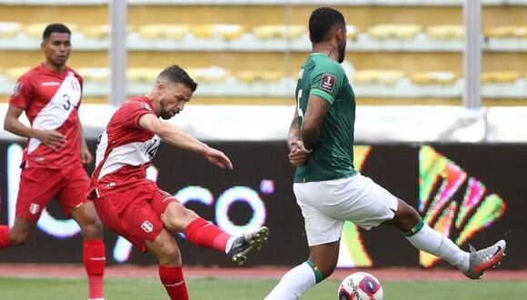 ¡Estuvo cerca! Arquero Lampe le quitó el gol a Perú tras remate de Costa - VIDEO