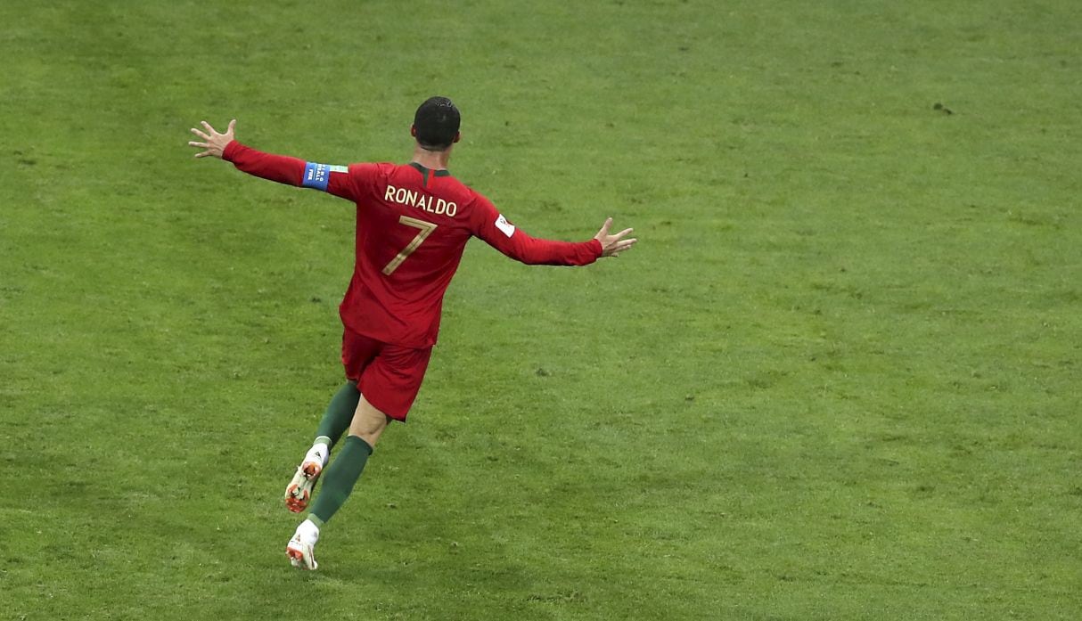 Cristiano Ronaldo marcó triplete a España