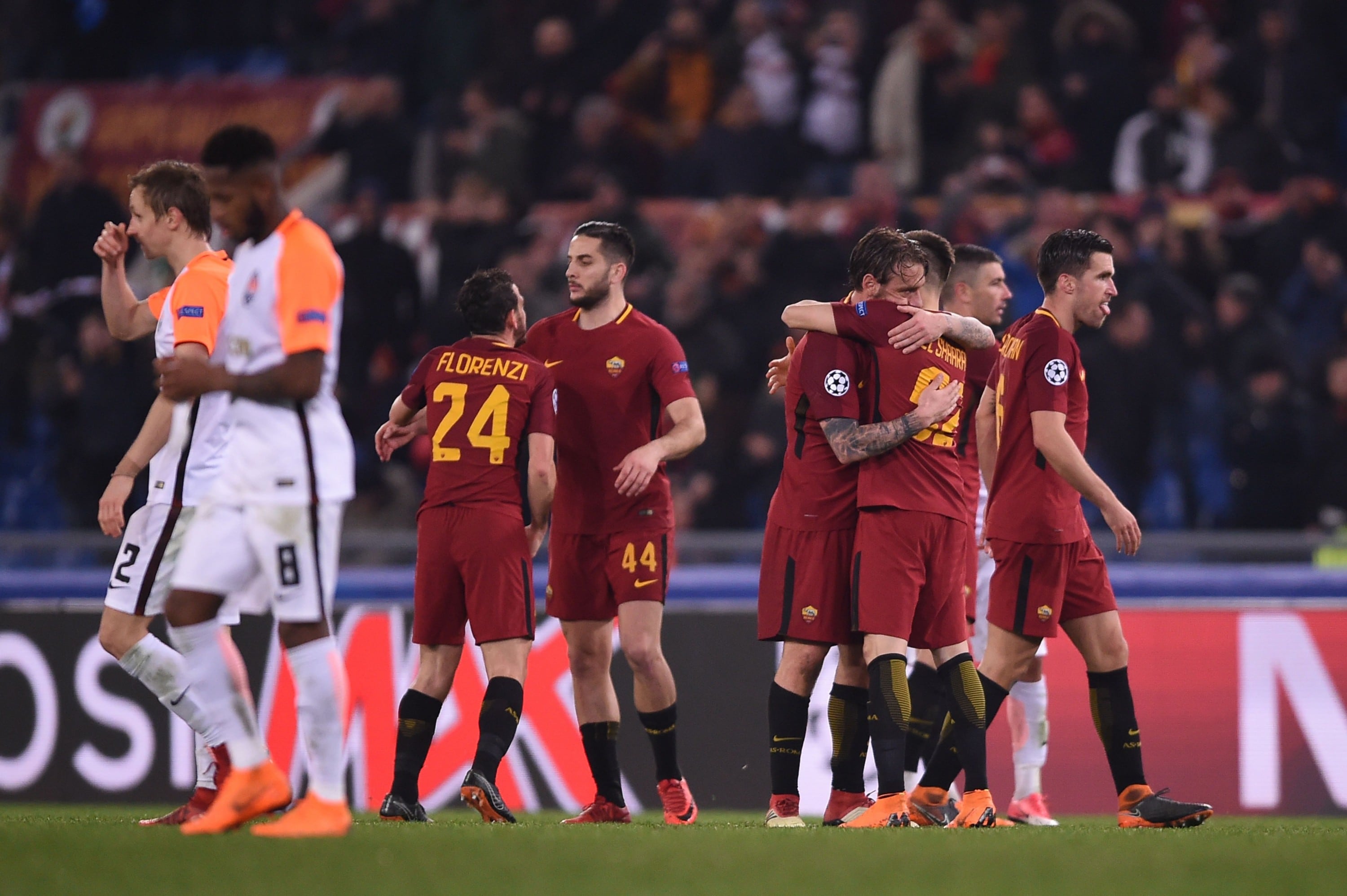 Roma avanza a cuartos de la Champions League tras victoria 1-0 ante el Shakhtar