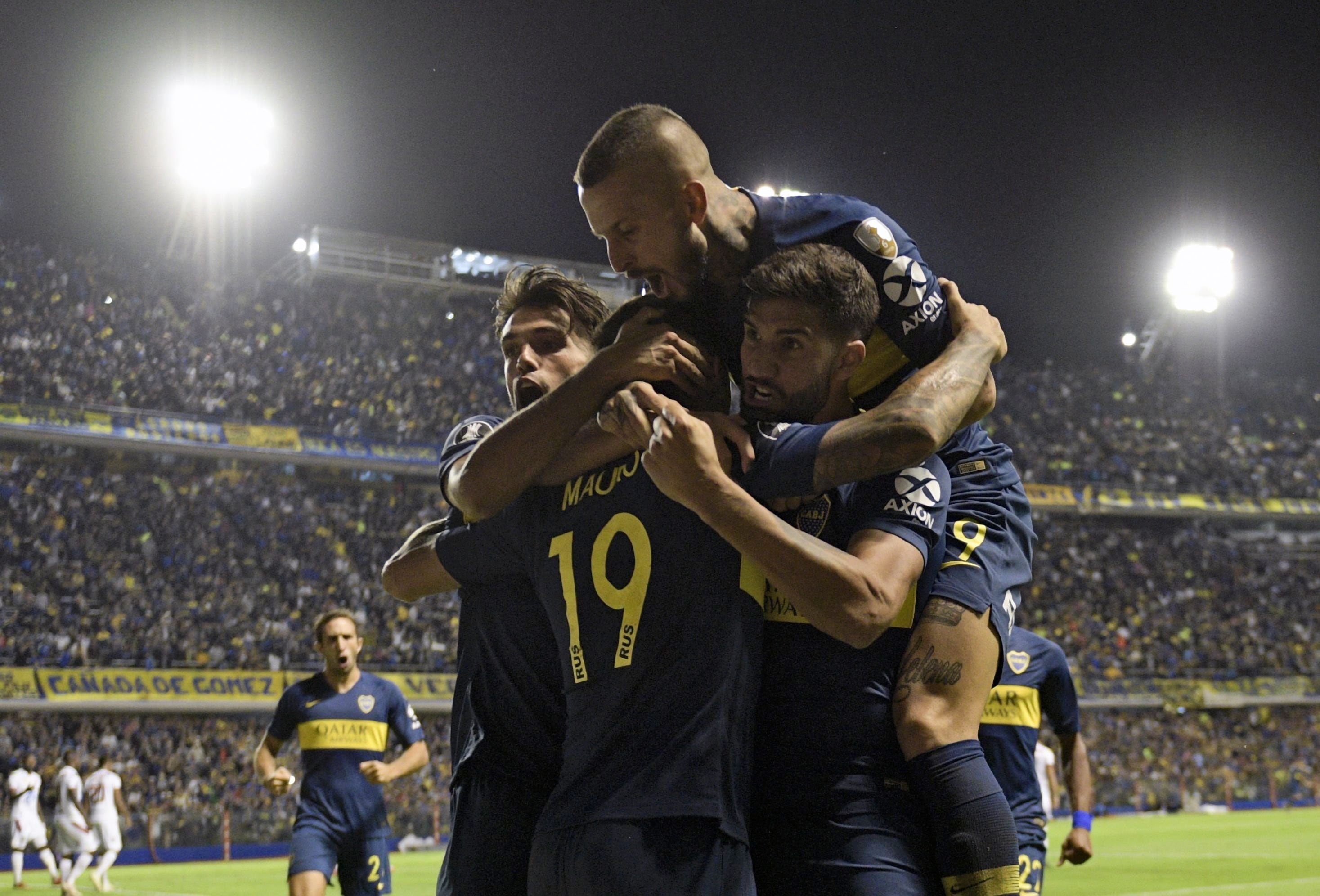 Mauro Zárate protagonista en el triunfo de  Boca Juniors