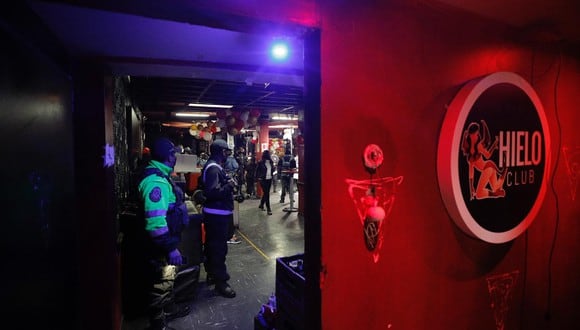 La policía intervino un local nocturno en calle C del distrito de Independencia. Foto: Joel Alonzo/GEC
