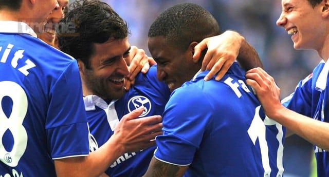 Jefferson Farfán y Raúl Gonzales en final por le mejor gol de la década en Schalke 04