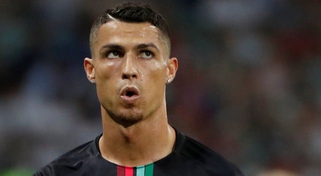 Cristiano Ronaldo causó sensación con su nuevo look en el Uruguay vs. Portugal.