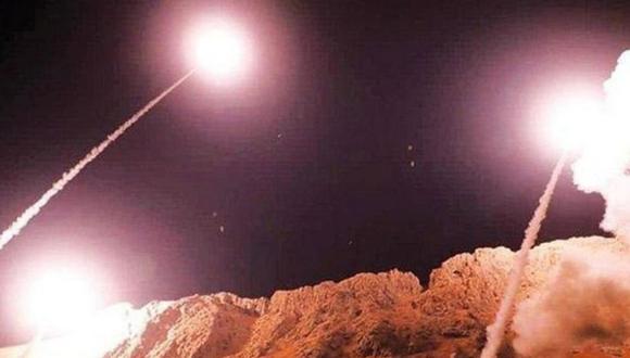 Irán lanzó varios misiles a base aérea en Irak que alberga fuerzas de Estados Unidos. (Twitter)