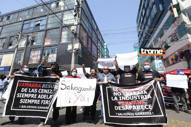 Gamarra protesta por excesiva importación de ropa que afecta a la producción nacional y miles de puestos de trabajo. (Entrevista: Isabel Medina / Fotos: Lenin Tadeo / Trome)