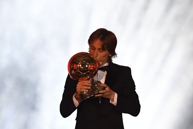 Luka Modric levantó el Balón del Oro 2018.