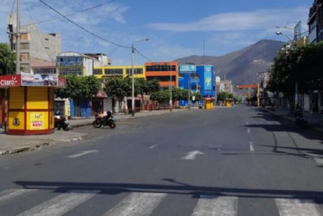 Coronavirus en Perú: Calles de Chimbote lucen vacías por domingo de aislamiento total. (Foto: Andina)