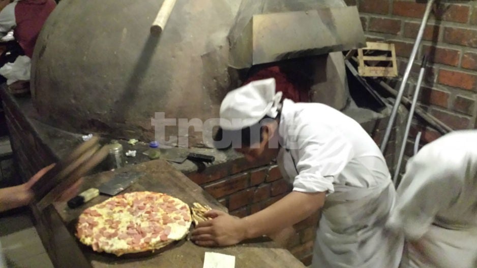 Pizzas vegetarianas y dulces en el Cusco [FOTOS]
