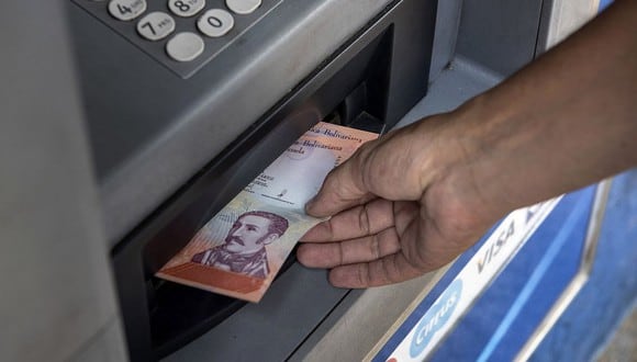¿A cuánto cotiza el dólar hoy en Venezuela? (Foto: AFP)