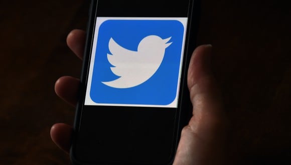 Imagen referencial. La red social Twitter ha sido víctima de ataques en el pasado. (Olivier DOULIERY / AFP).